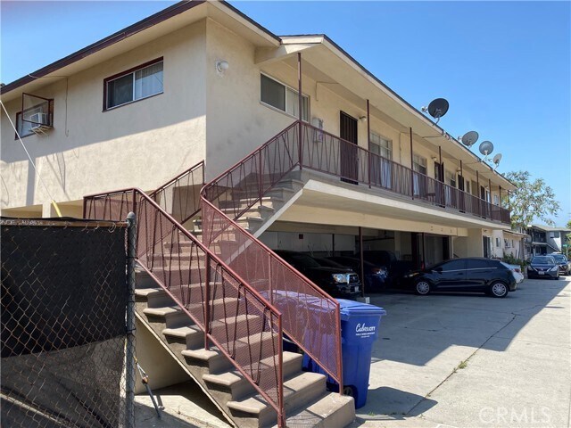 Foto del edificio - 3806 College Ave