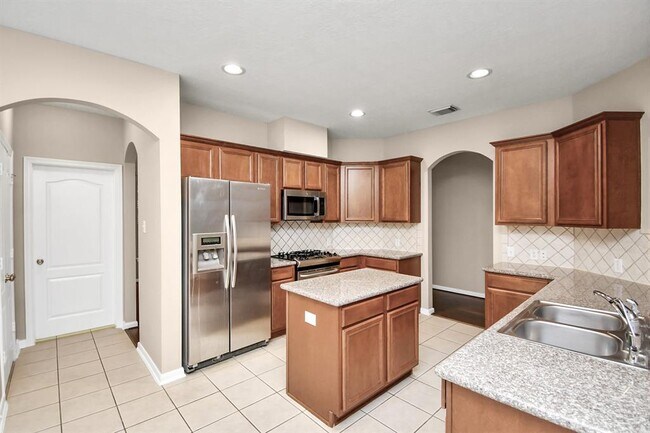 Foto del edificio - 5035 Logans Landing Ln