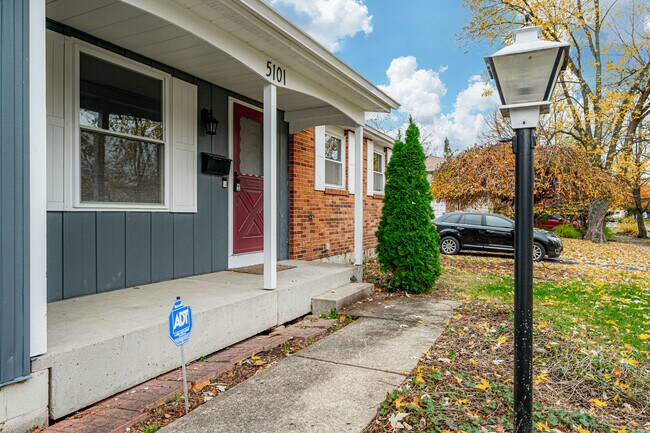 Building Photo - 5101 Norcrest Dr