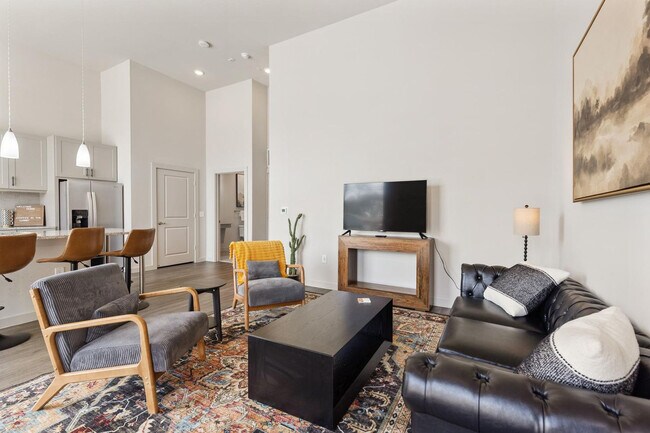 Building Photo - 5820 1/2 Cameron Rd