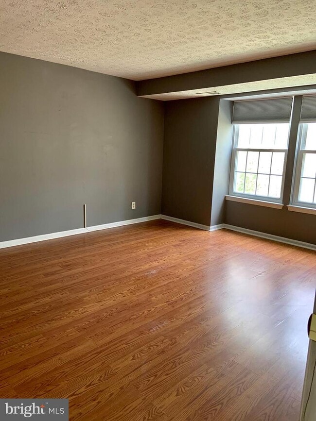 32 Cranberry Ct, Evesham Township, NJ 08053 Room for Rent in Evesham