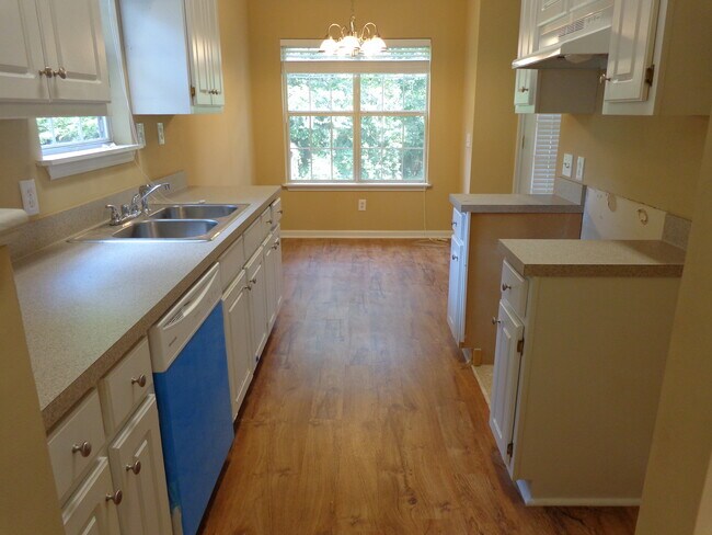 Foto del edificio - 9 Herald Drive