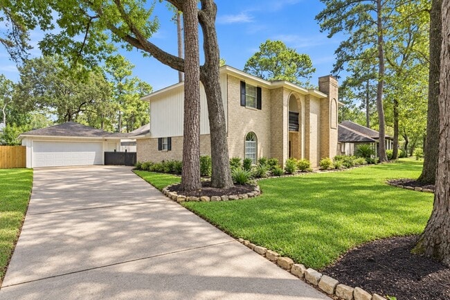 Building Photo - 2019 Thousand Pines Dr