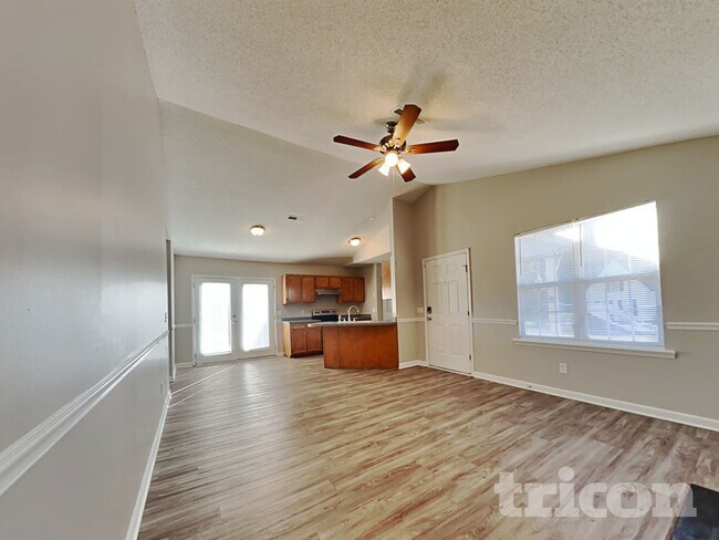 Foto del edificio - 120 Huntwood Trail