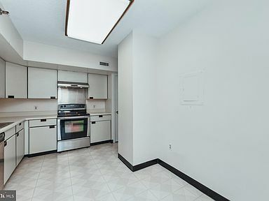 Photo - 4550 N Park Ave (Chevy Chase, MD)