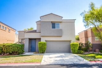 Building Photo - 10537 Redwood Ash Ave