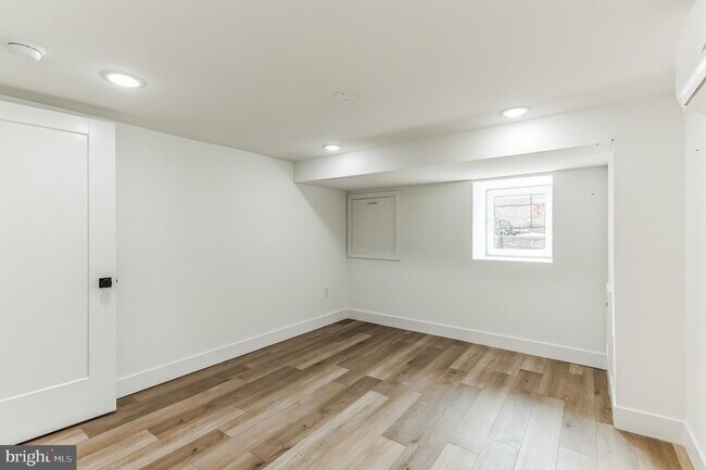 Foto del edificio - 1836 S 24th St