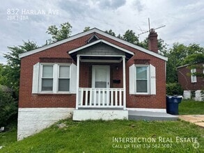 Building Photo - 832 Harlan Ave
