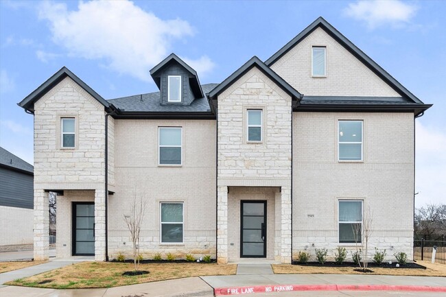 Foto del edificio - Brand New Luxury Townhouse in North Arlington