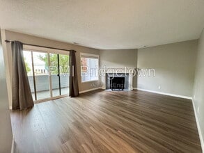 Building Photo - 14575 SW Walker Rd