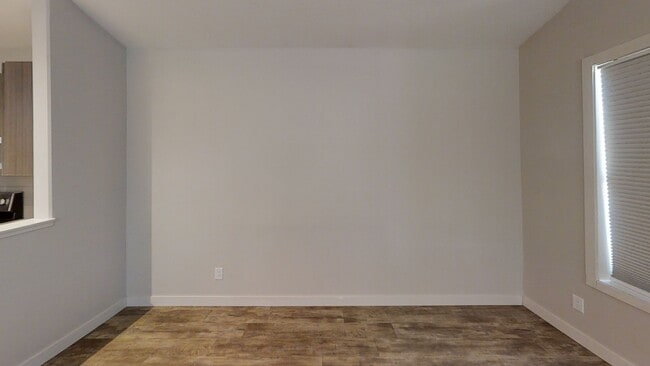 Building Photo - 9709 89 St