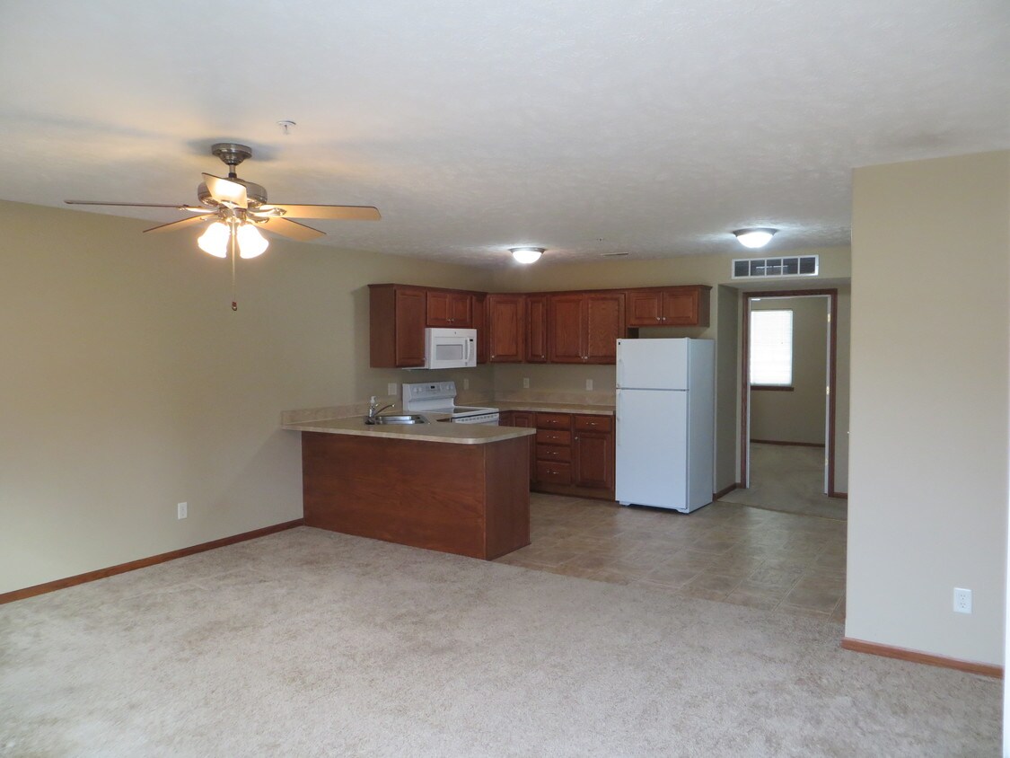 Entry - 2619 Laverna St