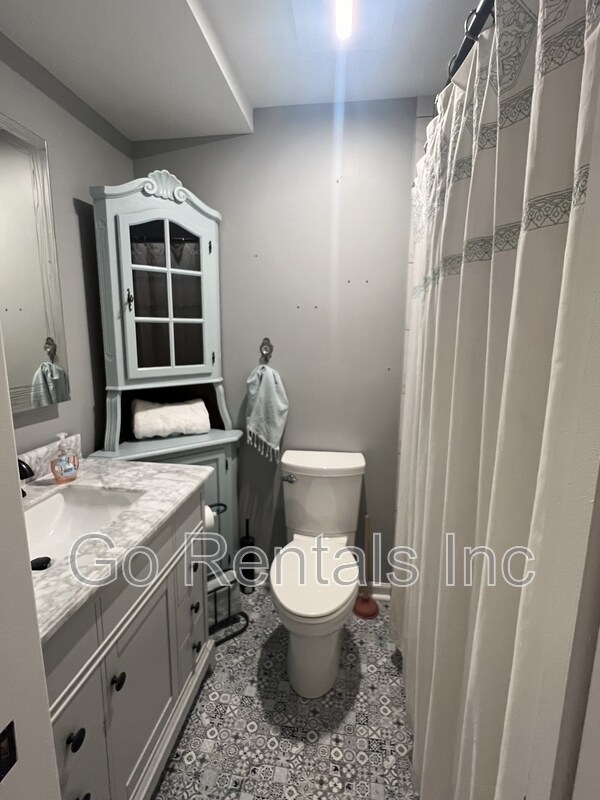 Foto del edificio - 3350 Altamont Rd S