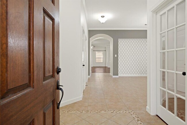 Foto del edificio - 9007 Painted Daisy Ln