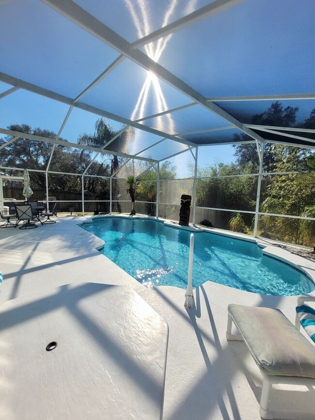 Photo - Fully furnished 3 bed 2 bath in beautiful Davenport House