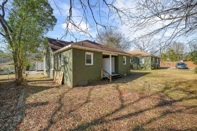 Building Photo - 373 Spring St SW