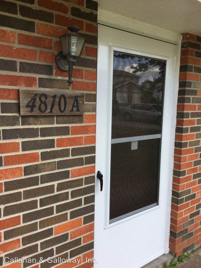 Foto del edificio - 4810 E Schooner Rd
