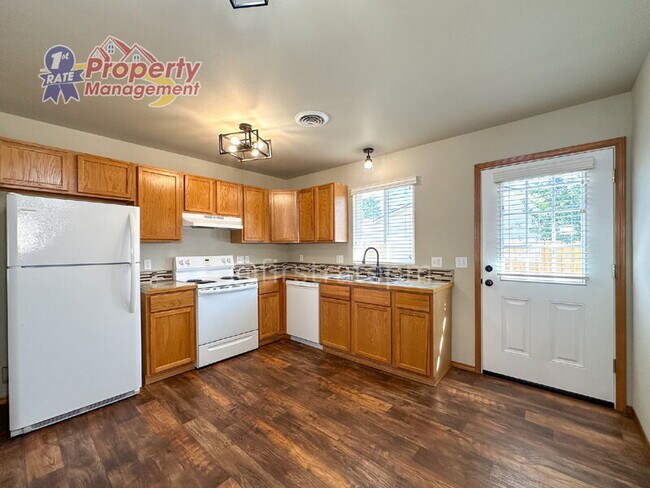 Building Photo - 5120 Alworth St