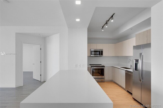 Foto del edificio - 1500 Bay Rd