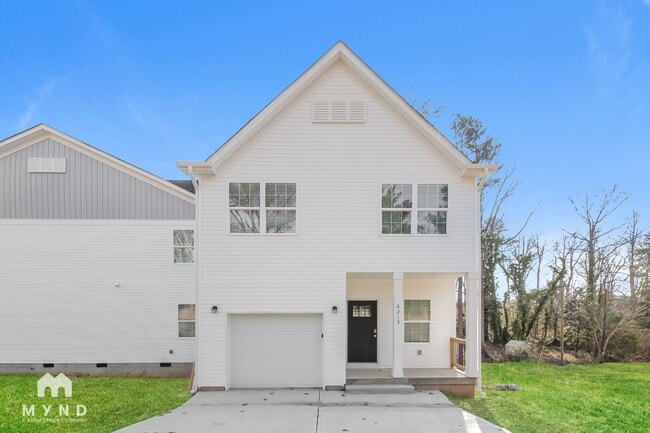 Building Photo - 2529 Oakdale Rd