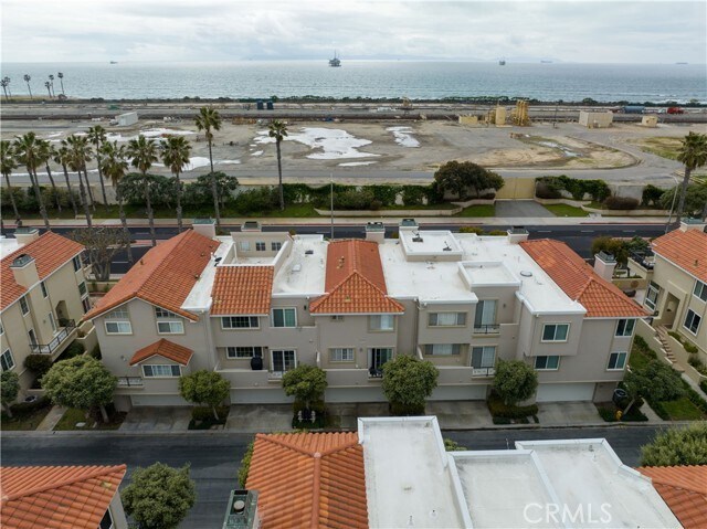 Foto del edificio - 19461 Riverdale Ln