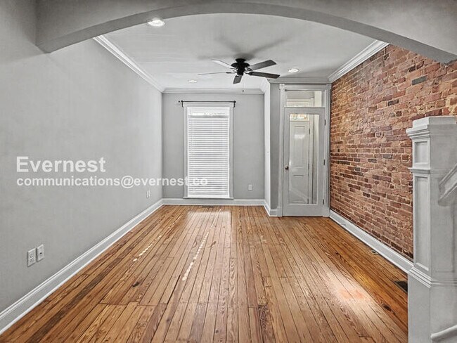 Foto del edificio - 2608 Fleet St