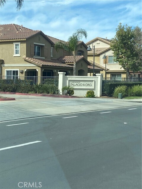 Building Photo - 15613 Lasselle St