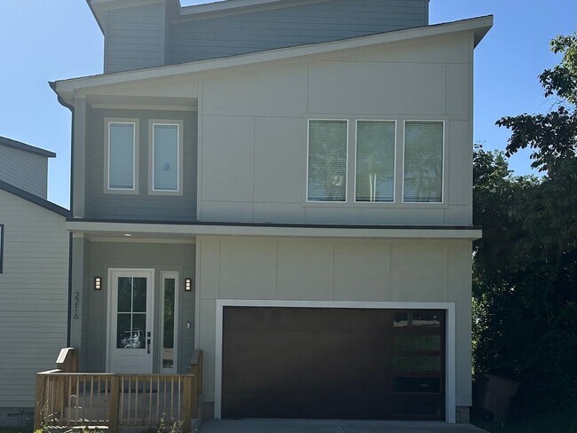 Foto del edificio - Entertainers Dream 3 bedroom in Nashville