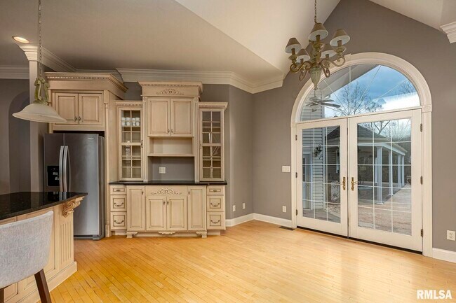 Foto del edificio - 3115 W Striegel Rd