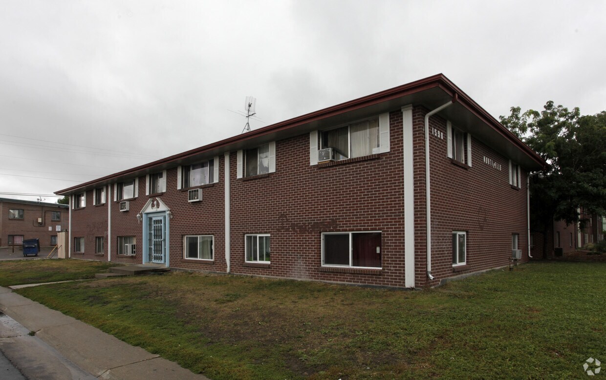 Primary Photo - The Monticello Apartments