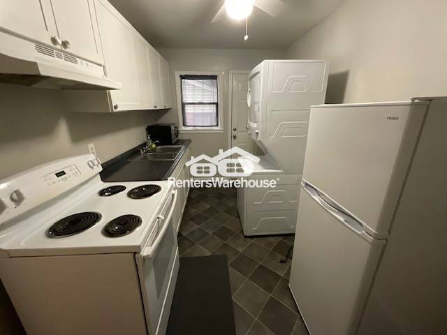 Foto del edificio - Welcome to this charming 2-bedroom, 1-bath...