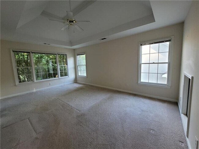 Building Photo - 1453 Grovehurst Dr