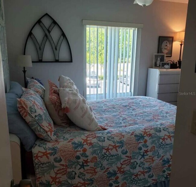 Foto del edificio - 924 S Pine Ridge Cir