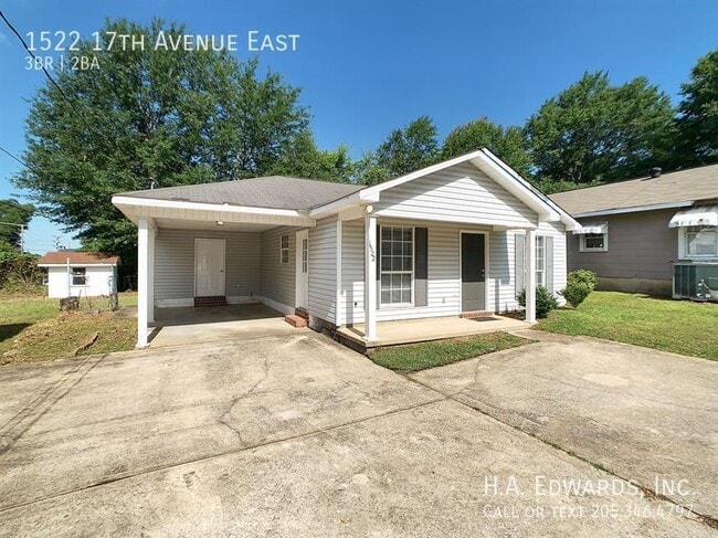 Photo - 1522 17th Ave E House