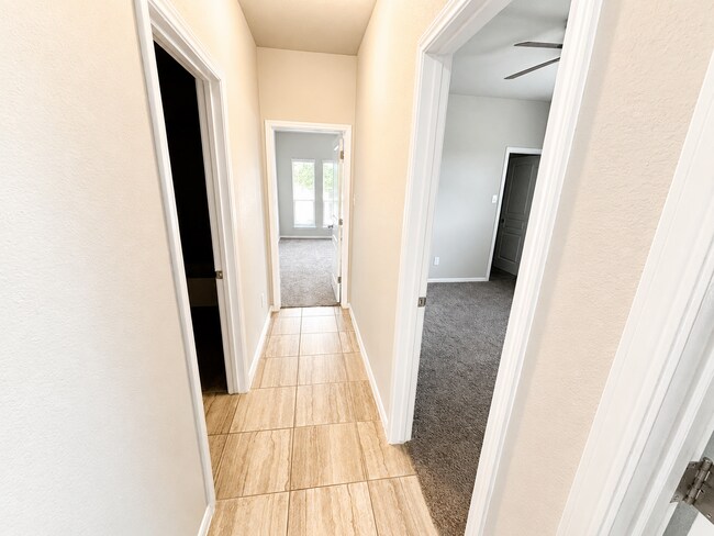 Foto del edificio - AVAILABLE NOW; APPLY TODAY ON OUR WEBSITE!!!