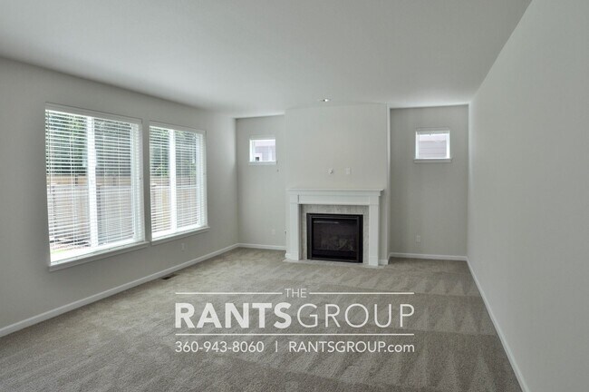 Building Photo - 3 br, 2.5 bath House - 9523 9th Ave SE