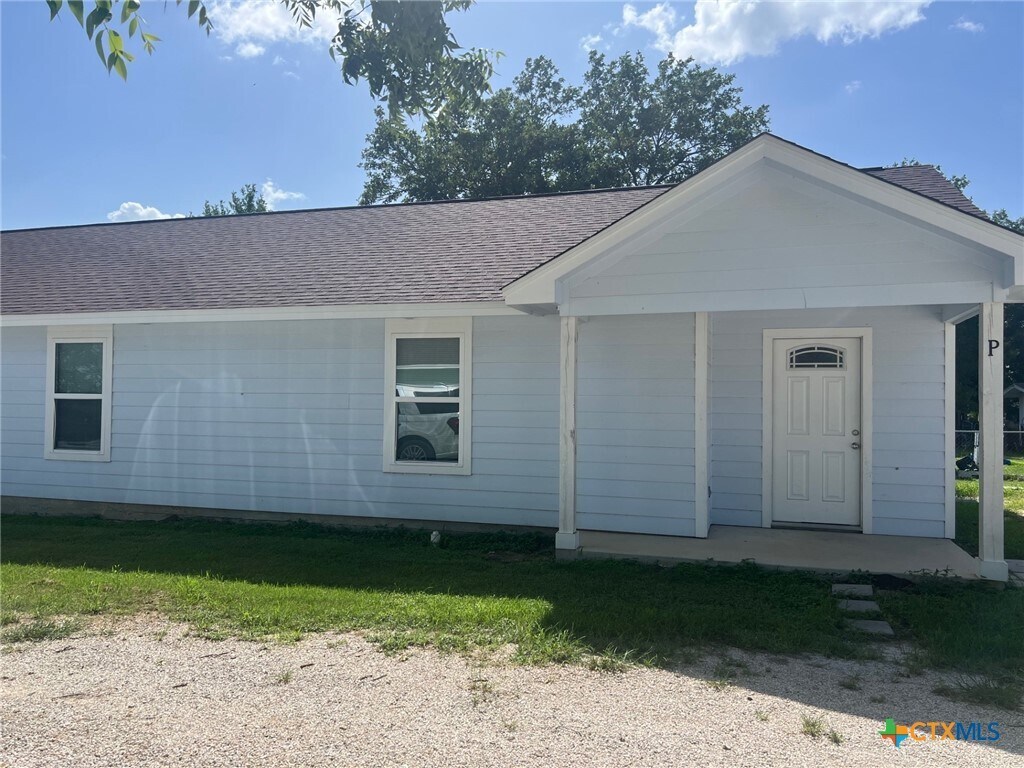 Foto principal - 661 W Austin St