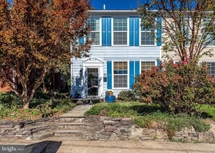 Building Photo - 504 E Bellefonte Ave