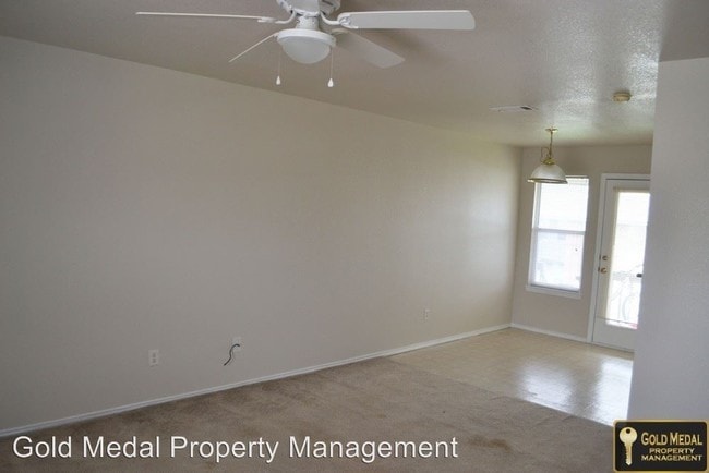 Building Photo - 5710 Redstone Dr