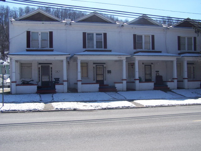 Building Photo - 1913 Bluefield Ave