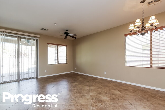 Building Photo - 9052 W Quail Track Dr