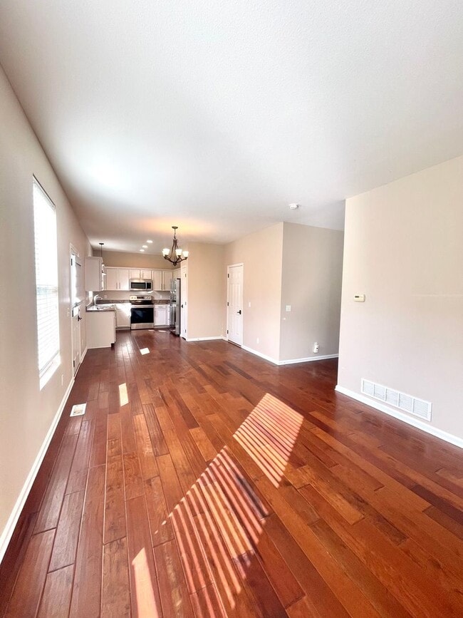 Building Photo - 16510 Loop St