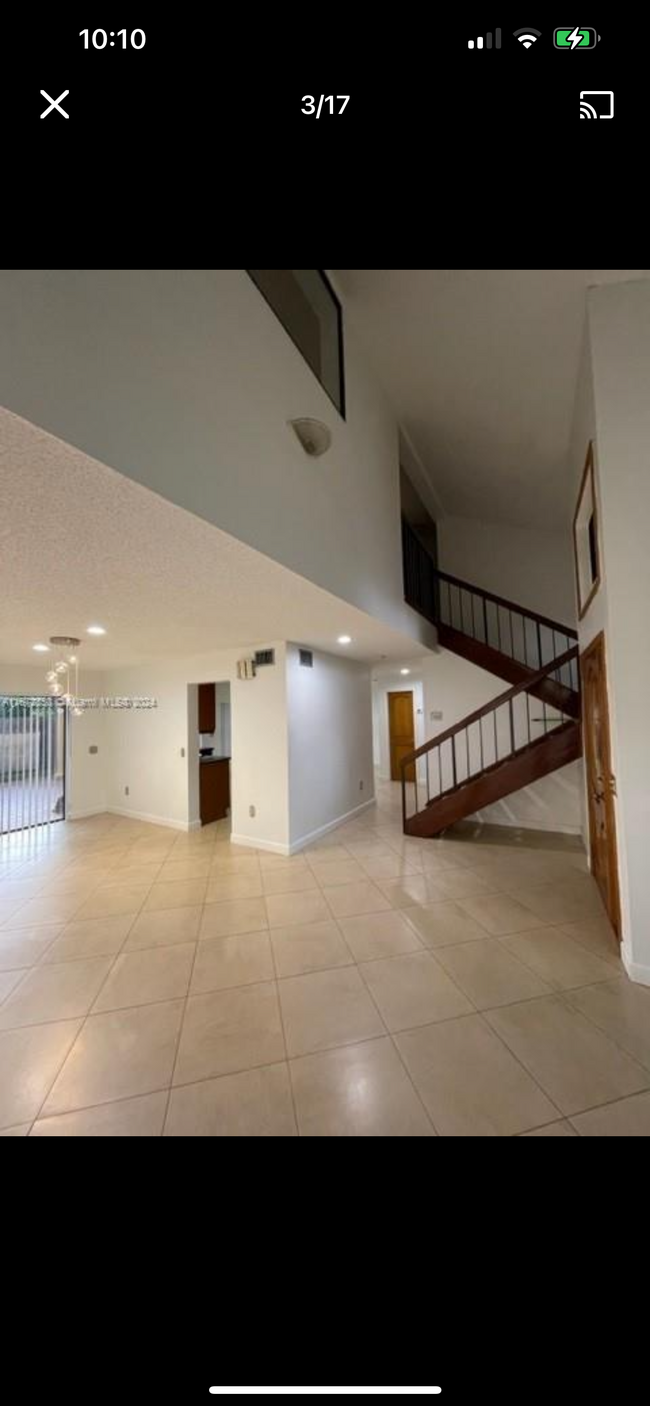 Foto del edificio - 6311 SW 127th Ct