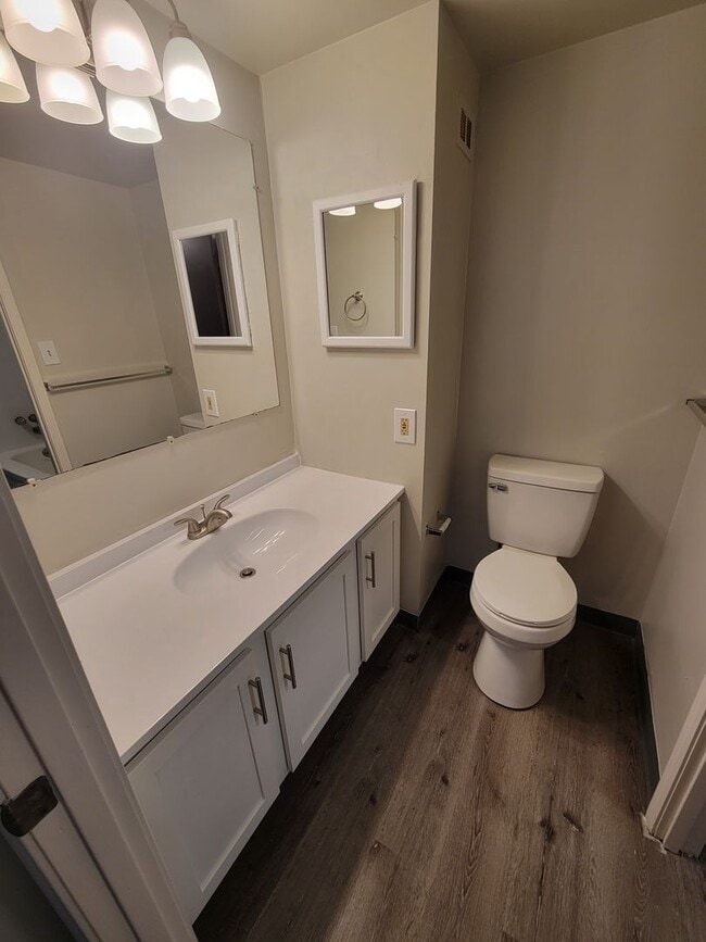 Interior Photo - Place Seville Apartments