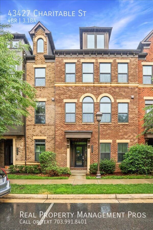 Photo - 43427 Charitable St- Townhome