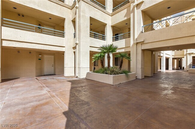 Foto del edificio - 260 E Flamingo Rd