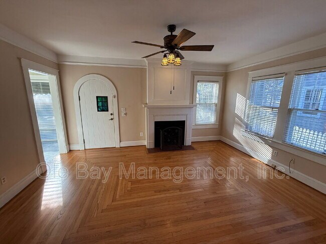 Foto del edificio - 115 Mohawk St