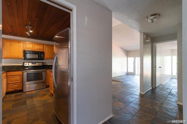 Building Photo - 95-699-699 Kipapa Dr