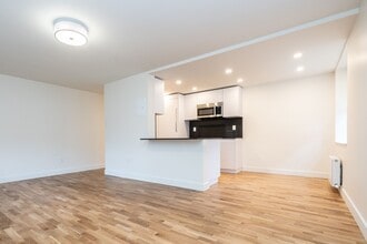 Building Photo - 55 Eccleston Dr