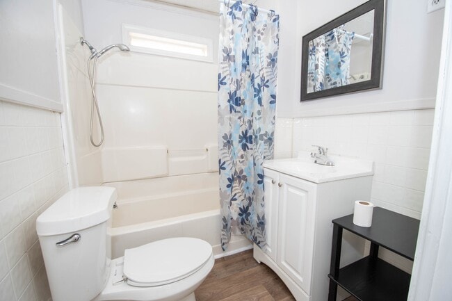 Building Photo - 65 Bradfield Dr